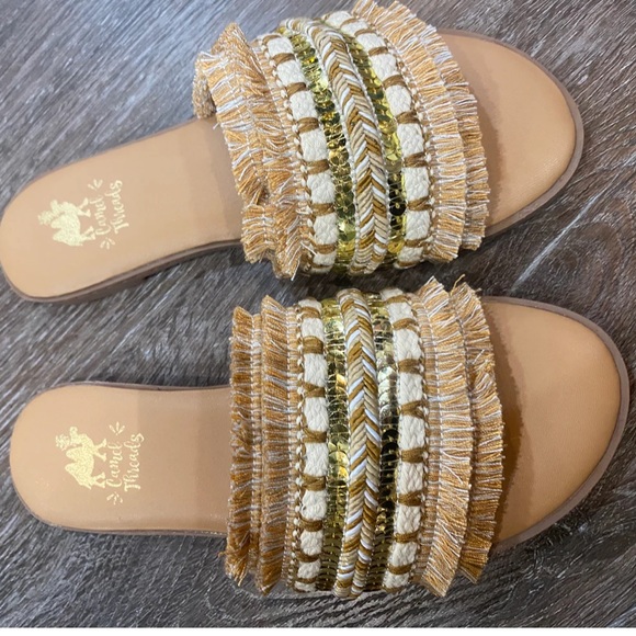 Camel Threads Boho Sandals - Picture 2 of 7